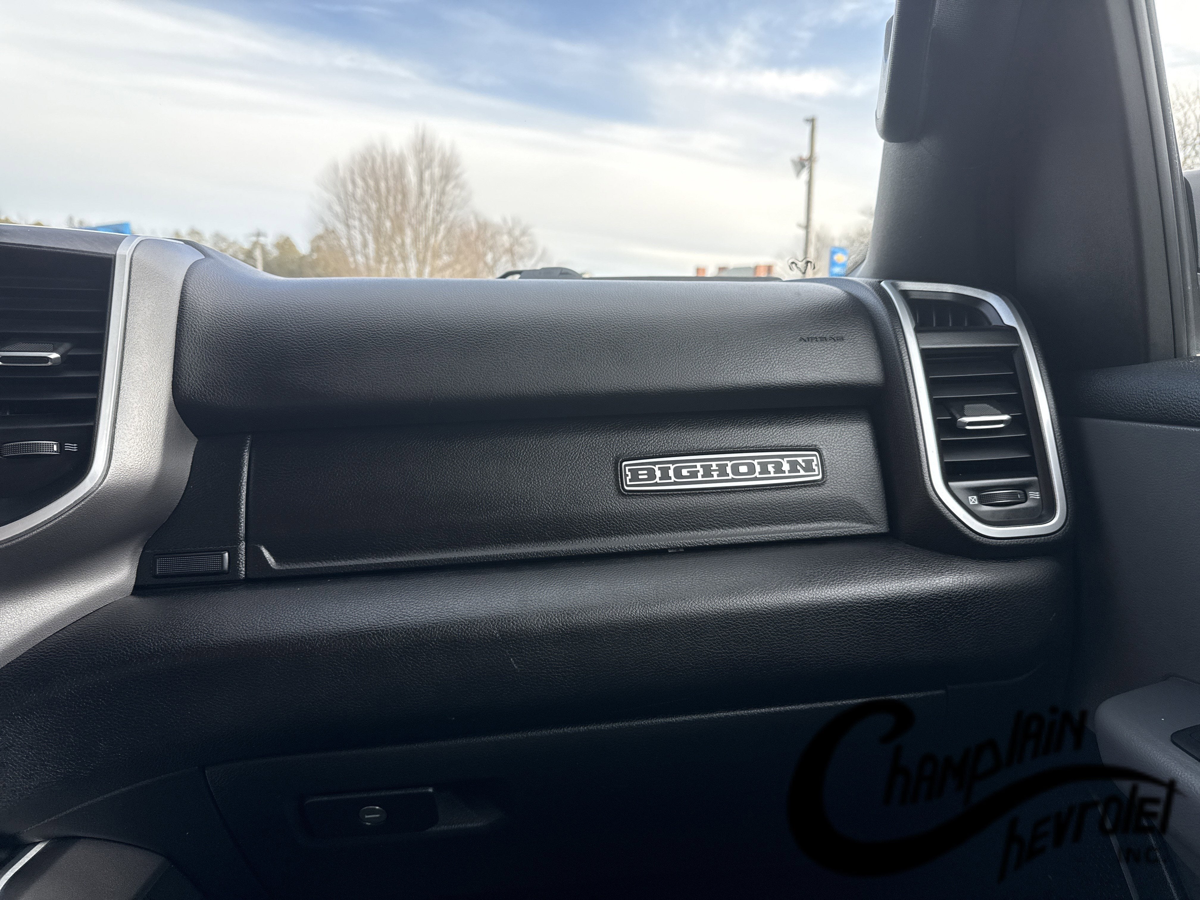 2021 RAM 1500 Big Horn Quad Cab 4x4 6'4" Box