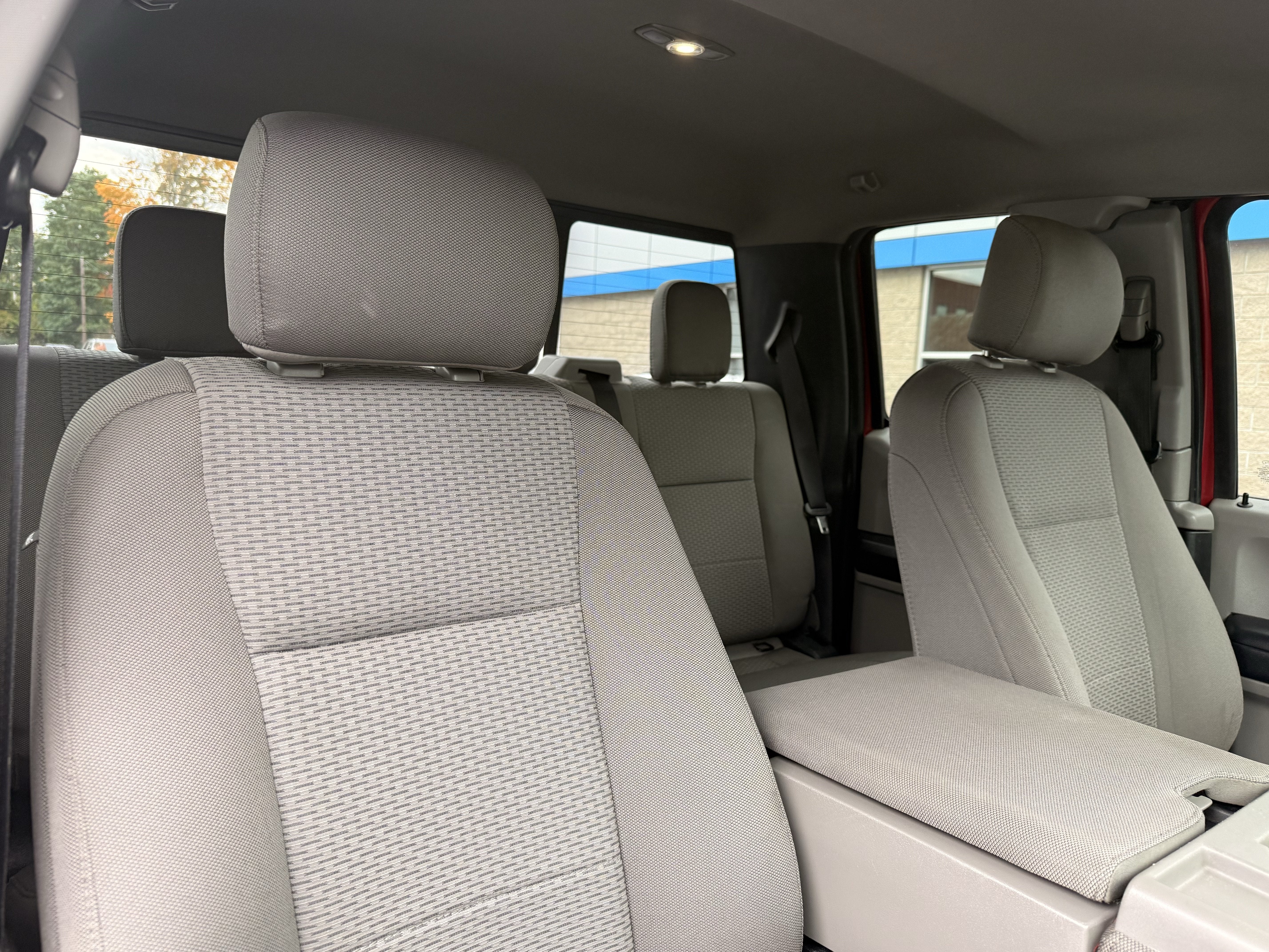 2020 Ford F-350 Super Duty XLT - Photo 11