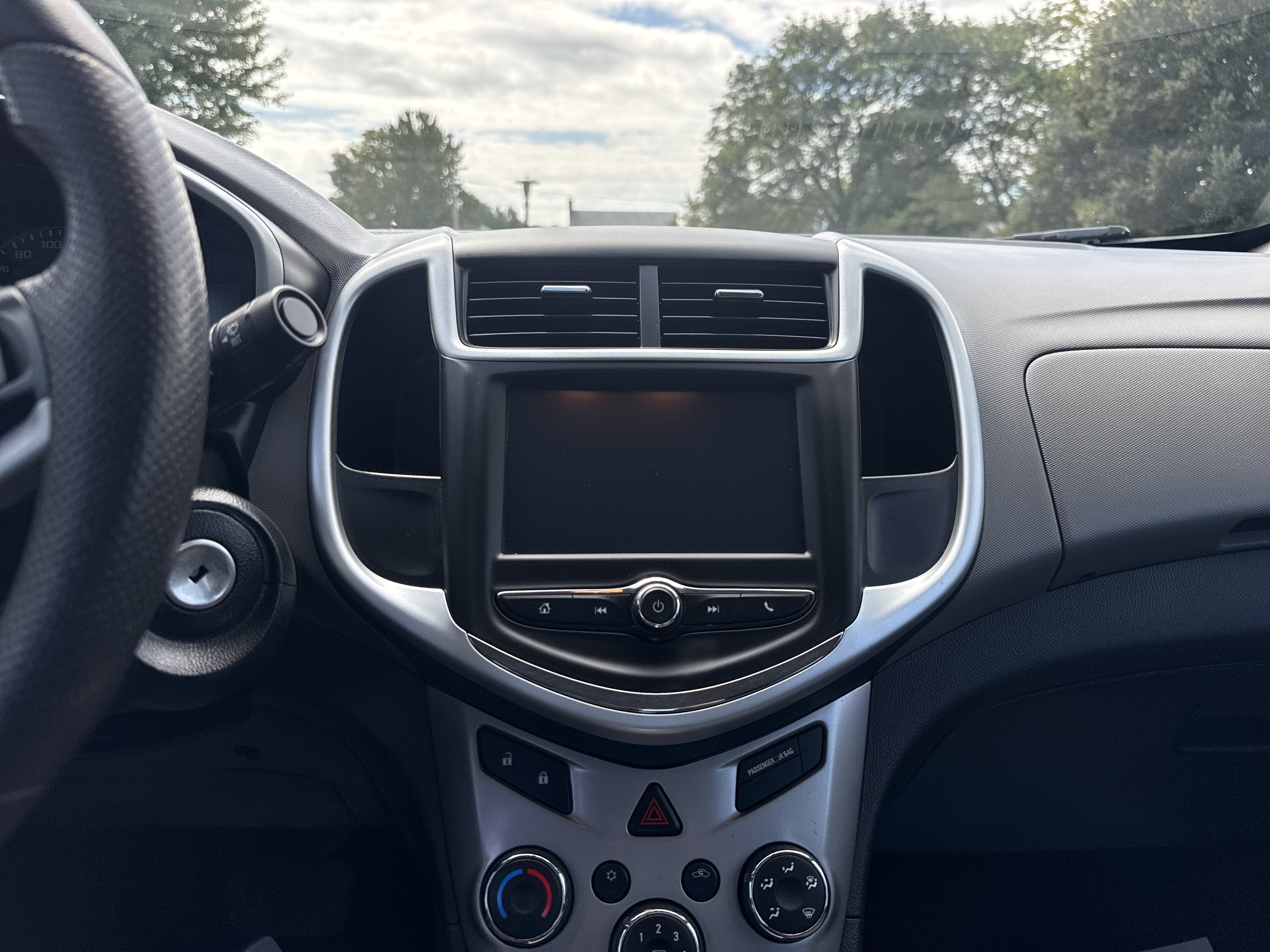 2017 Chevrolet Sonic LT