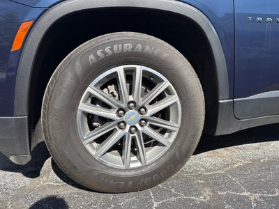 2023 Chevrolet Traverse LT Cloth