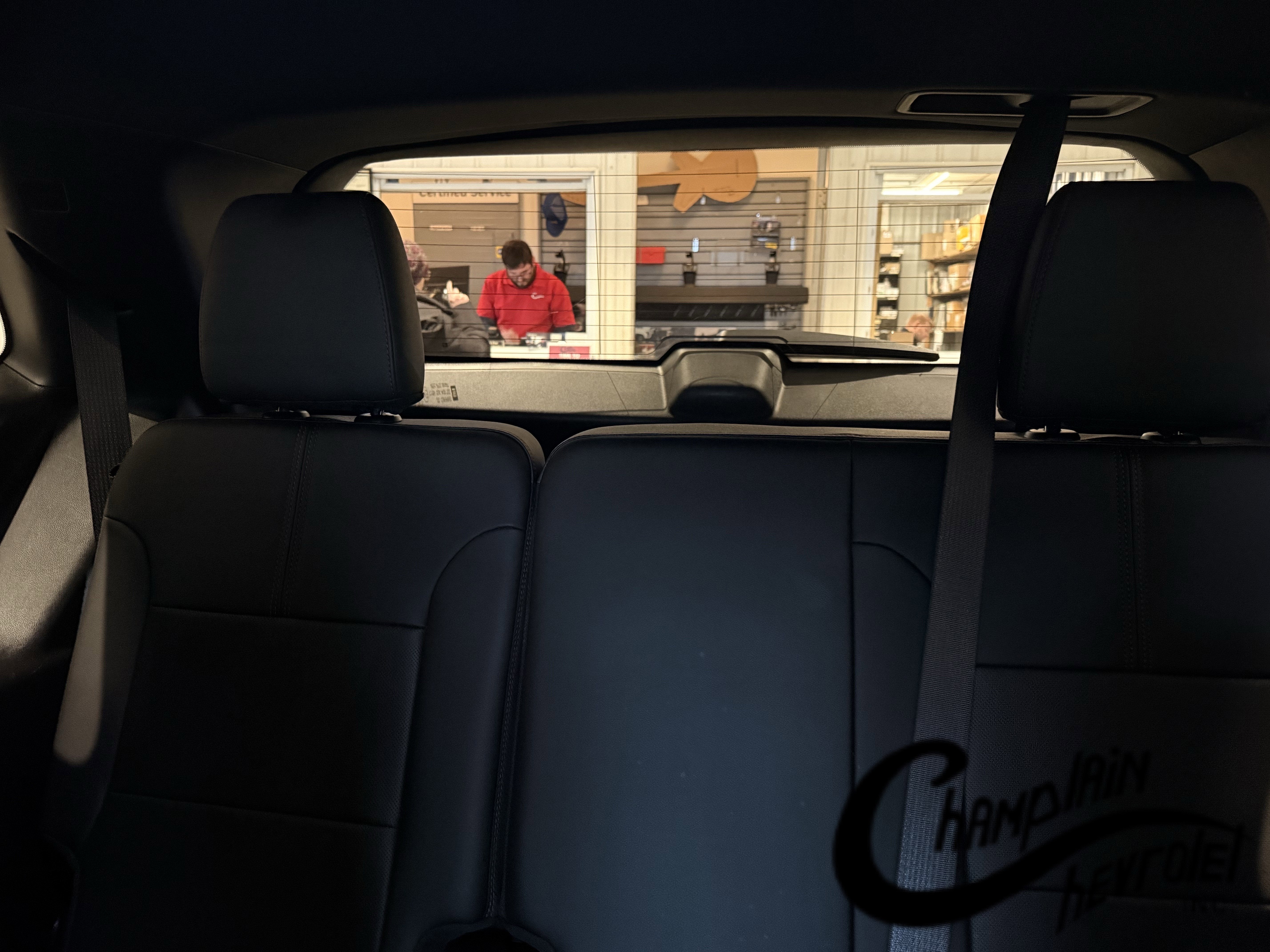 2023 Chevrolet Traverse RS