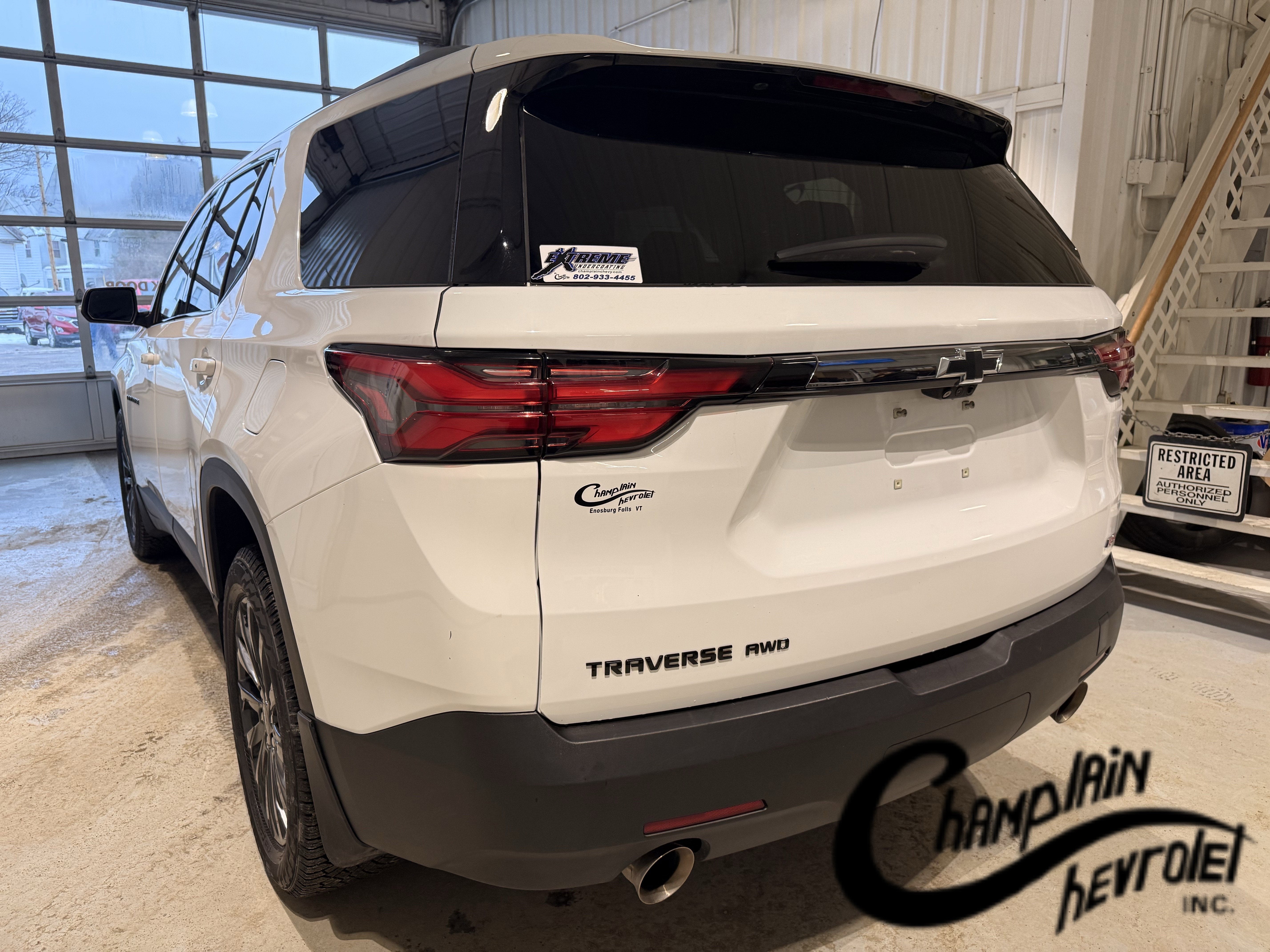 2023 Chevrolet Traverse RS