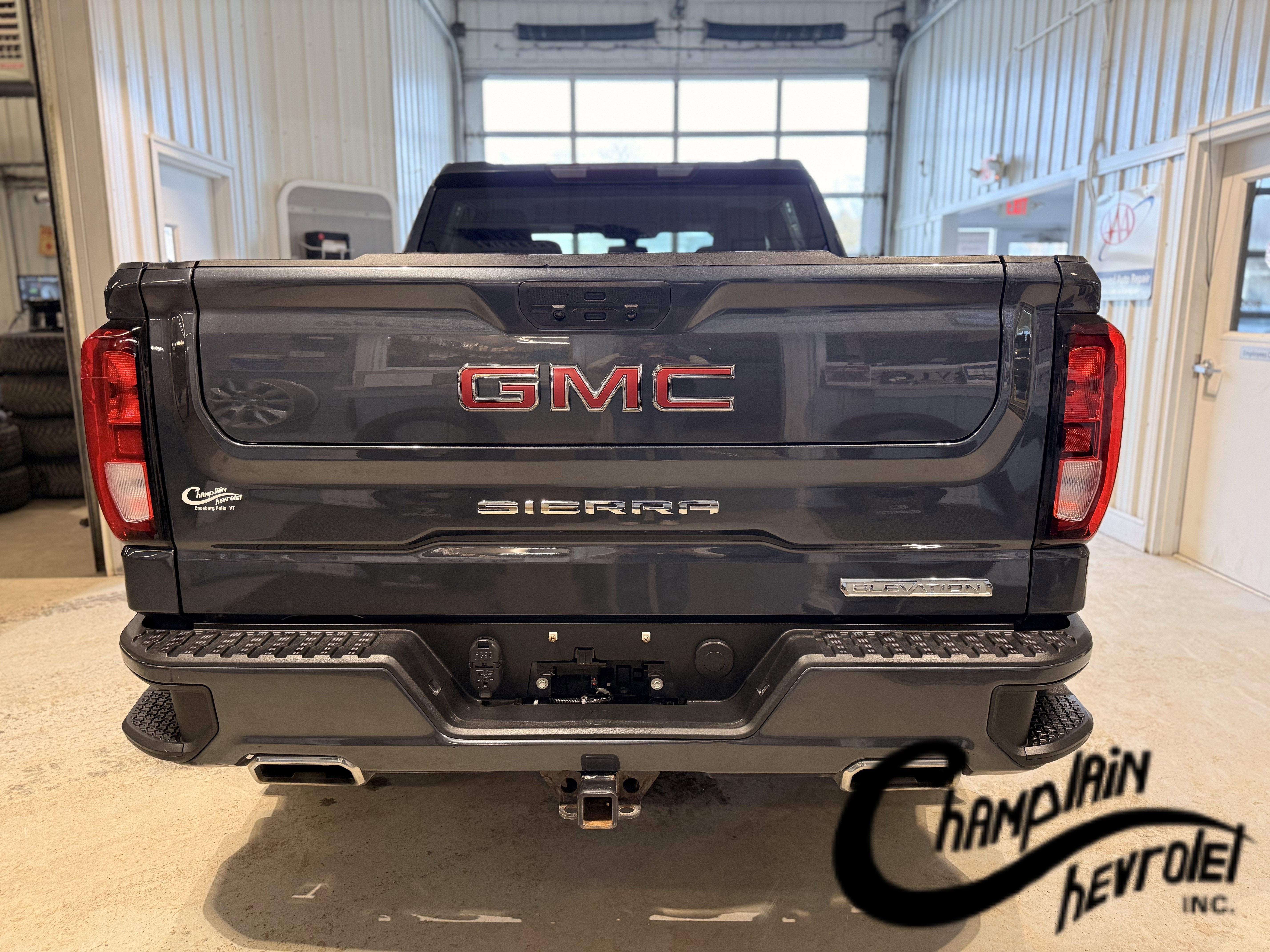 2022 GMC Sierra 1500 Limited Elevation