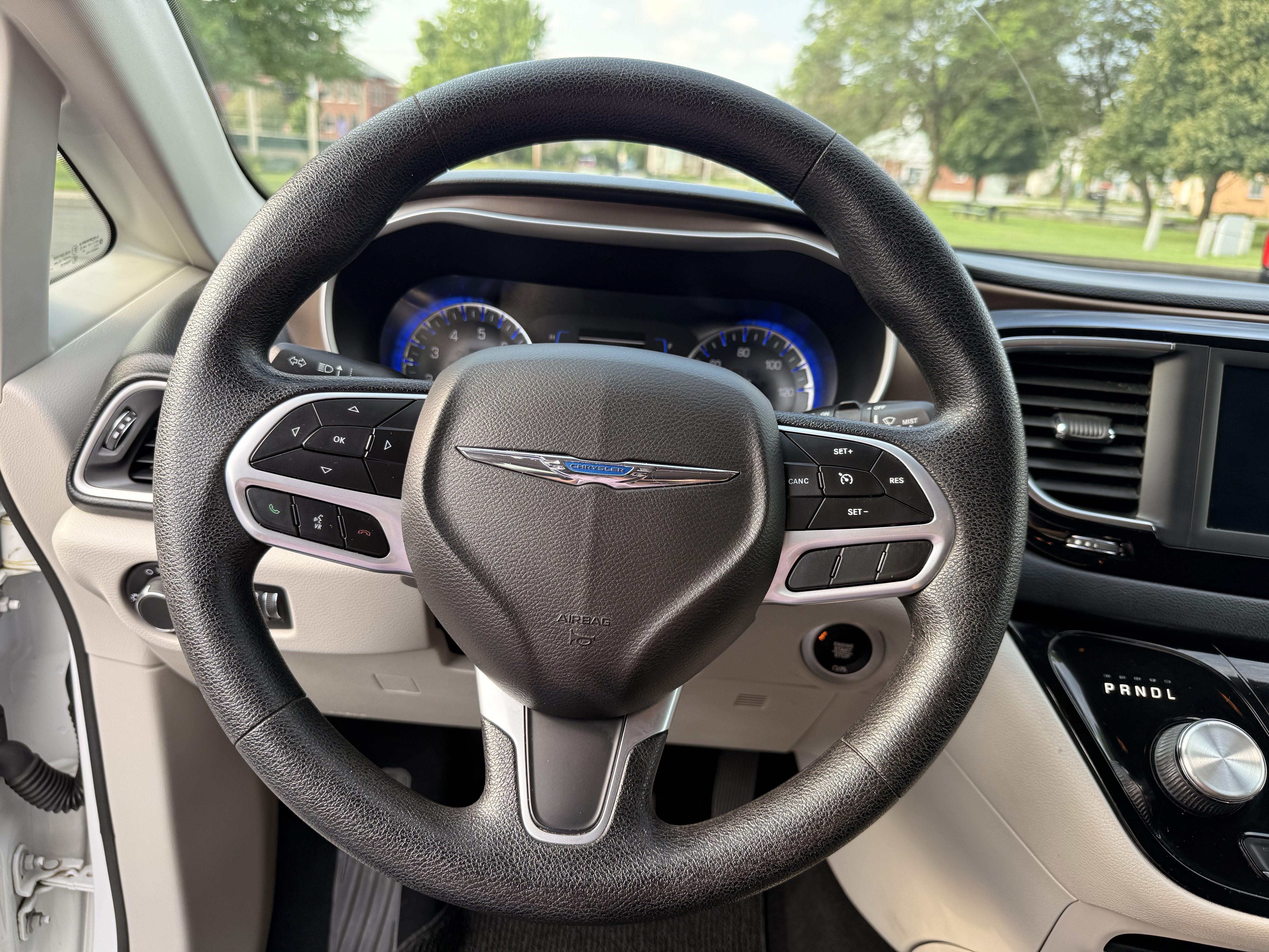 2020 Chrysler Voyager L