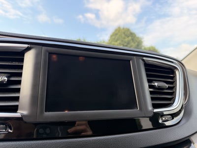 2020 Chrysler Voyager L