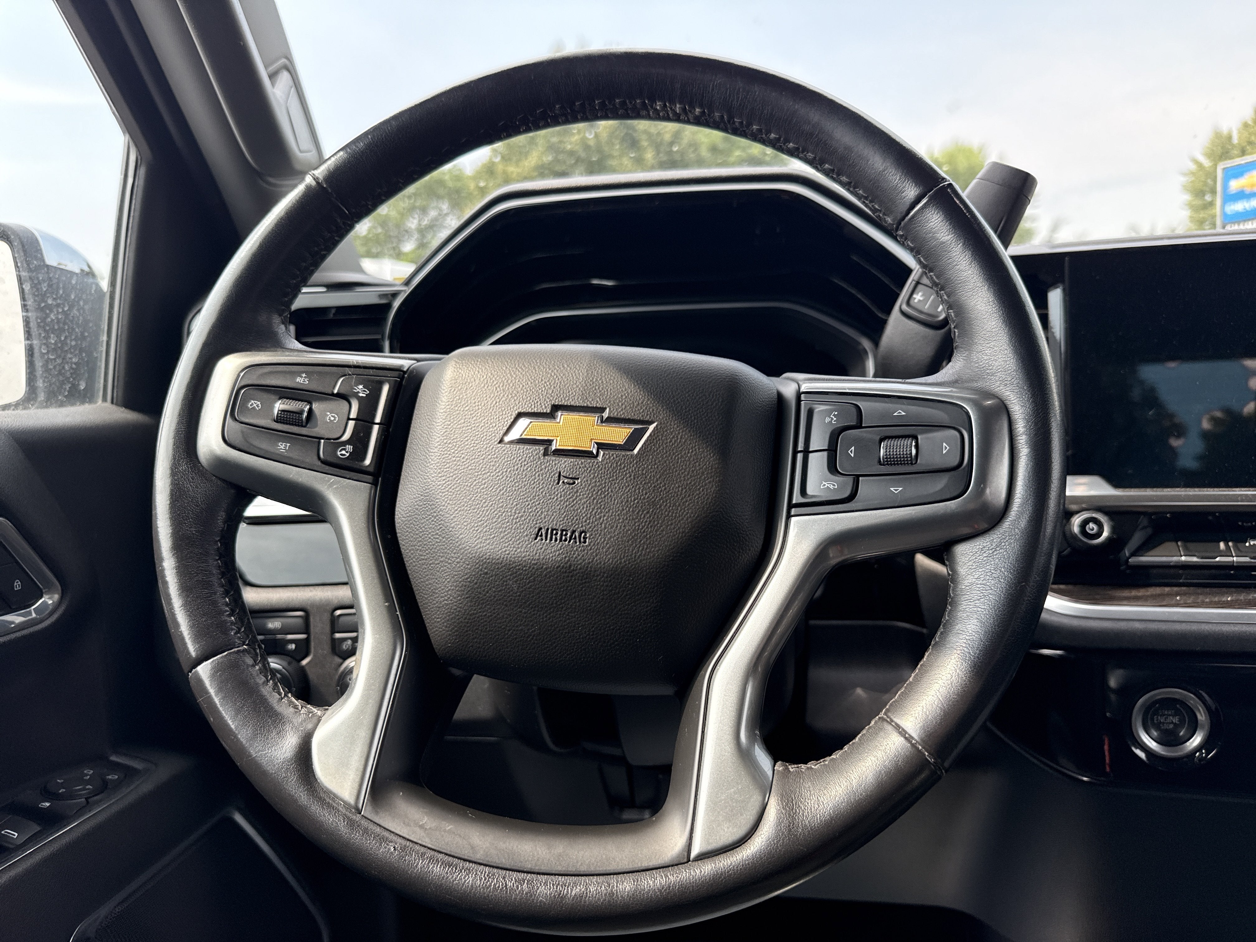 2022 Chevrolet Silverado 1500 LT (2FL)