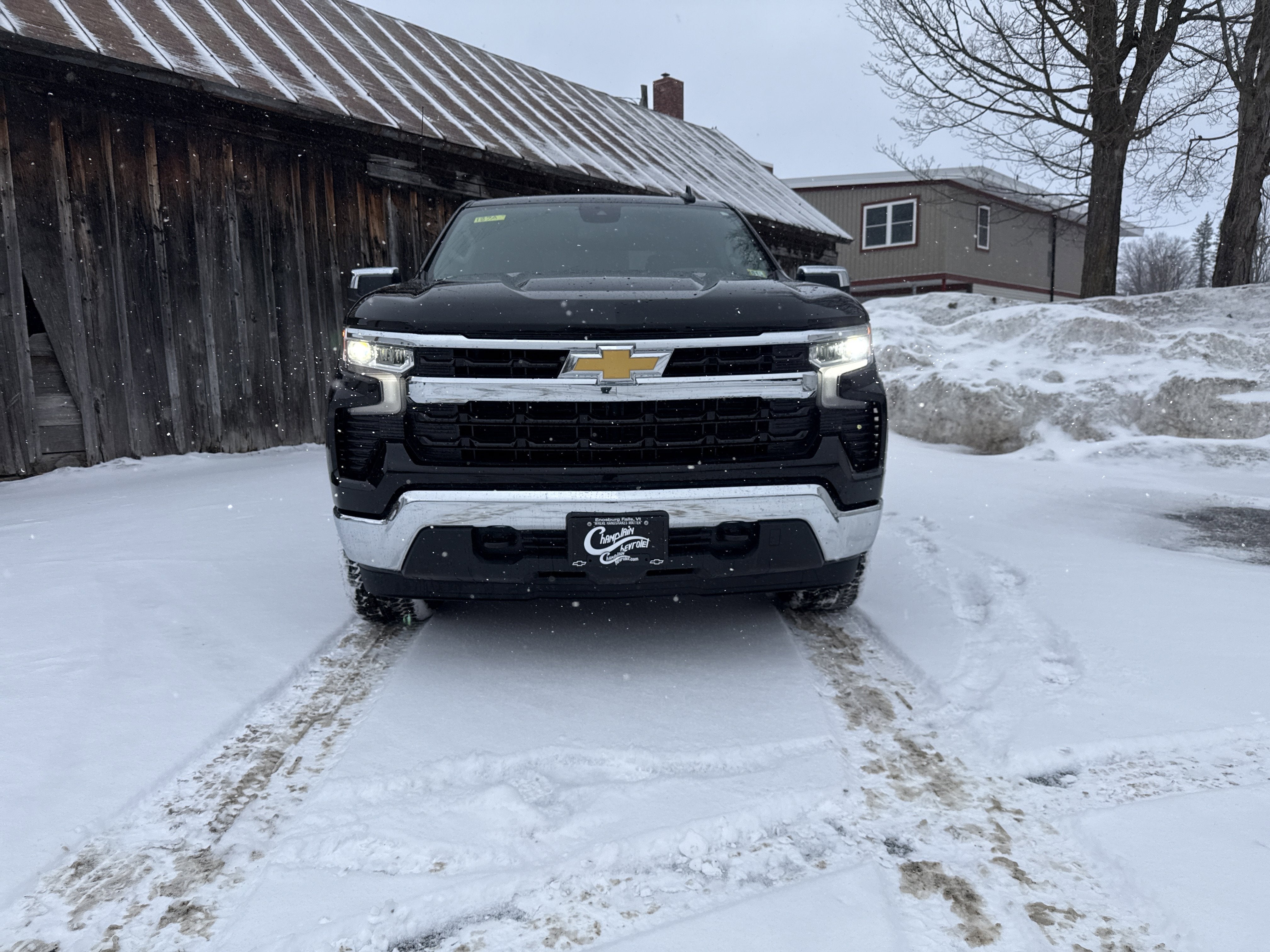 2026 Chevrolet Silverado 1500 LT (2FL)