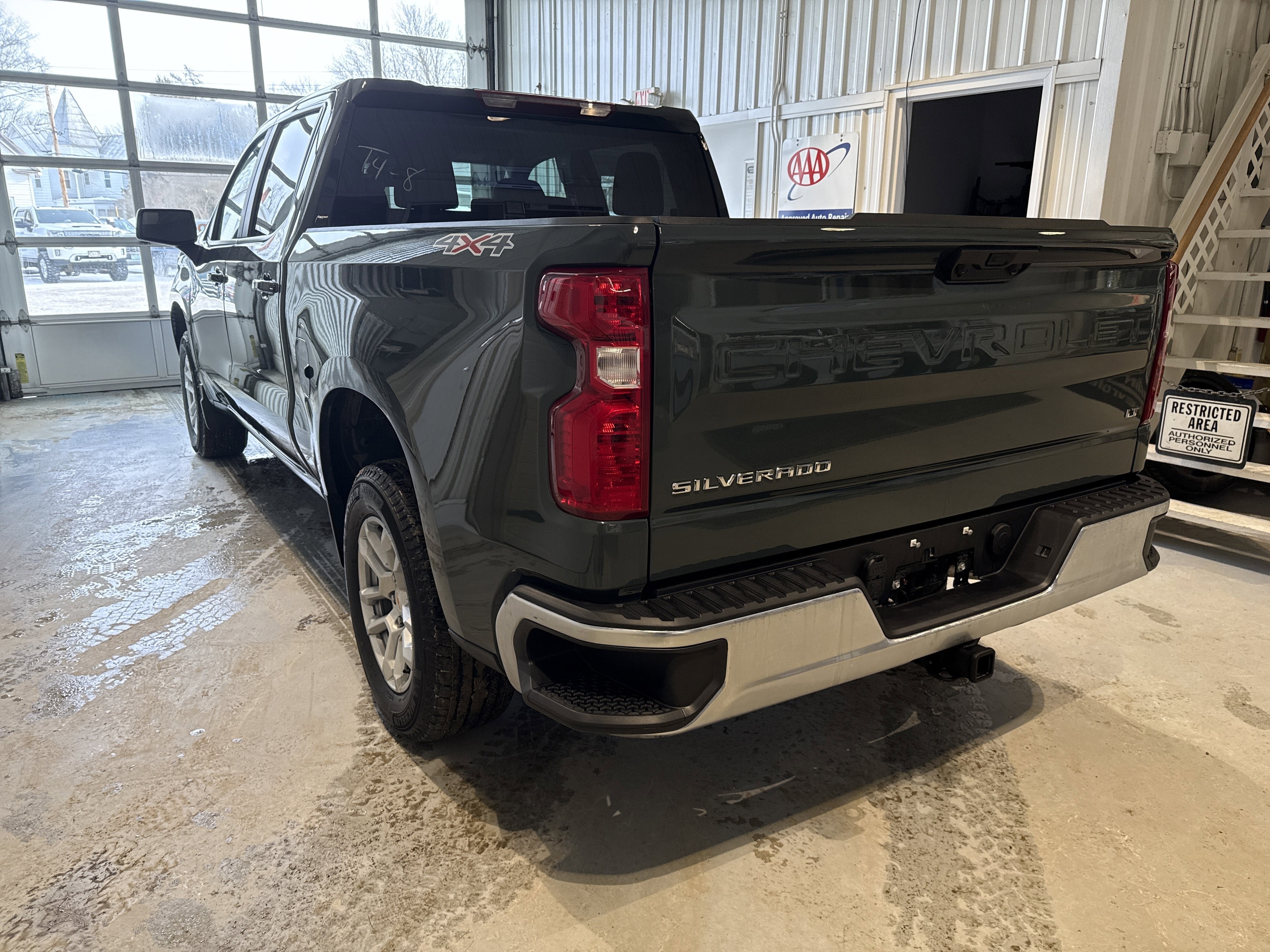 2026 Chevrolet Silverado 1500 LT