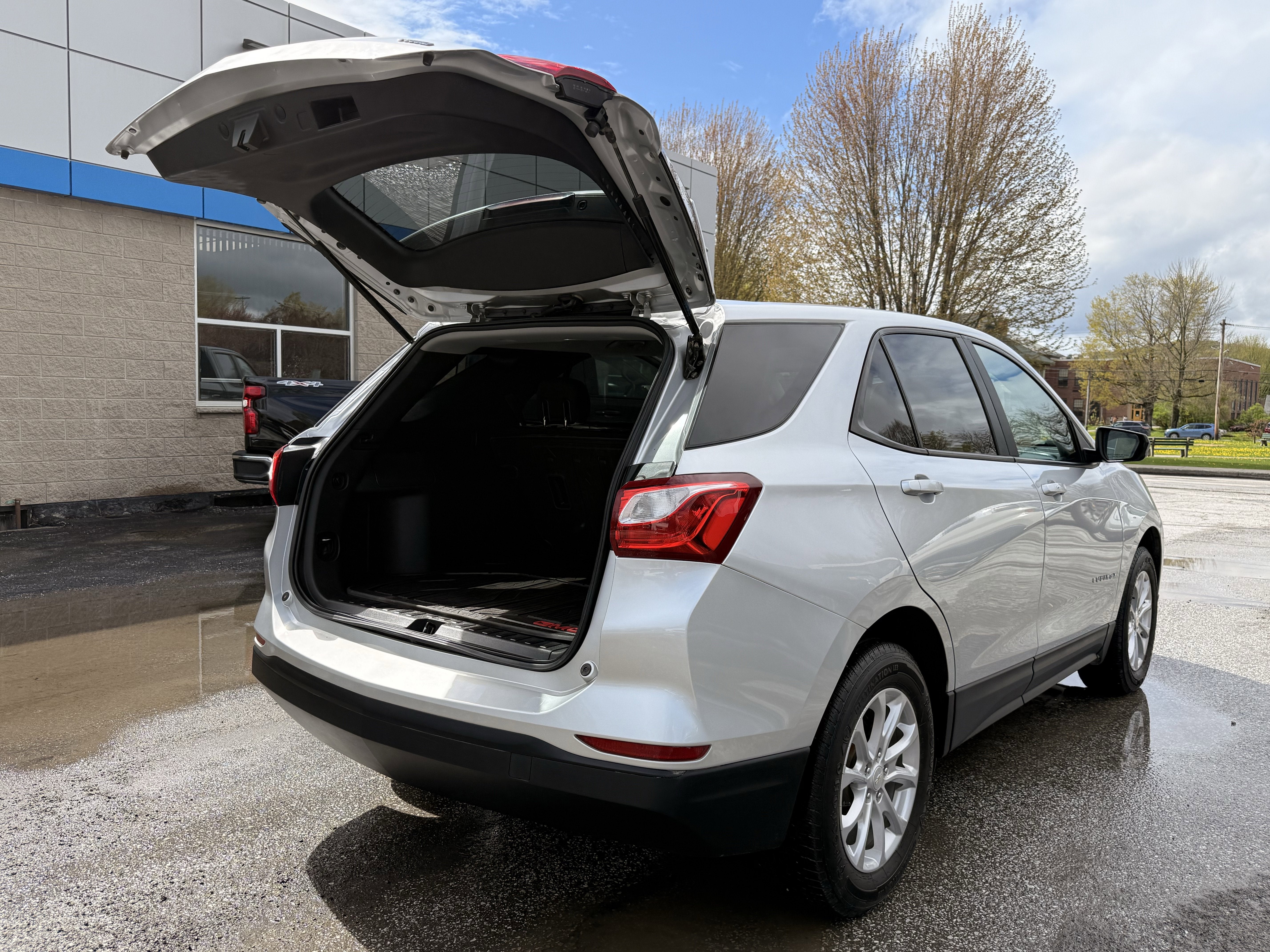 2020 Chevrolet Equinox LS