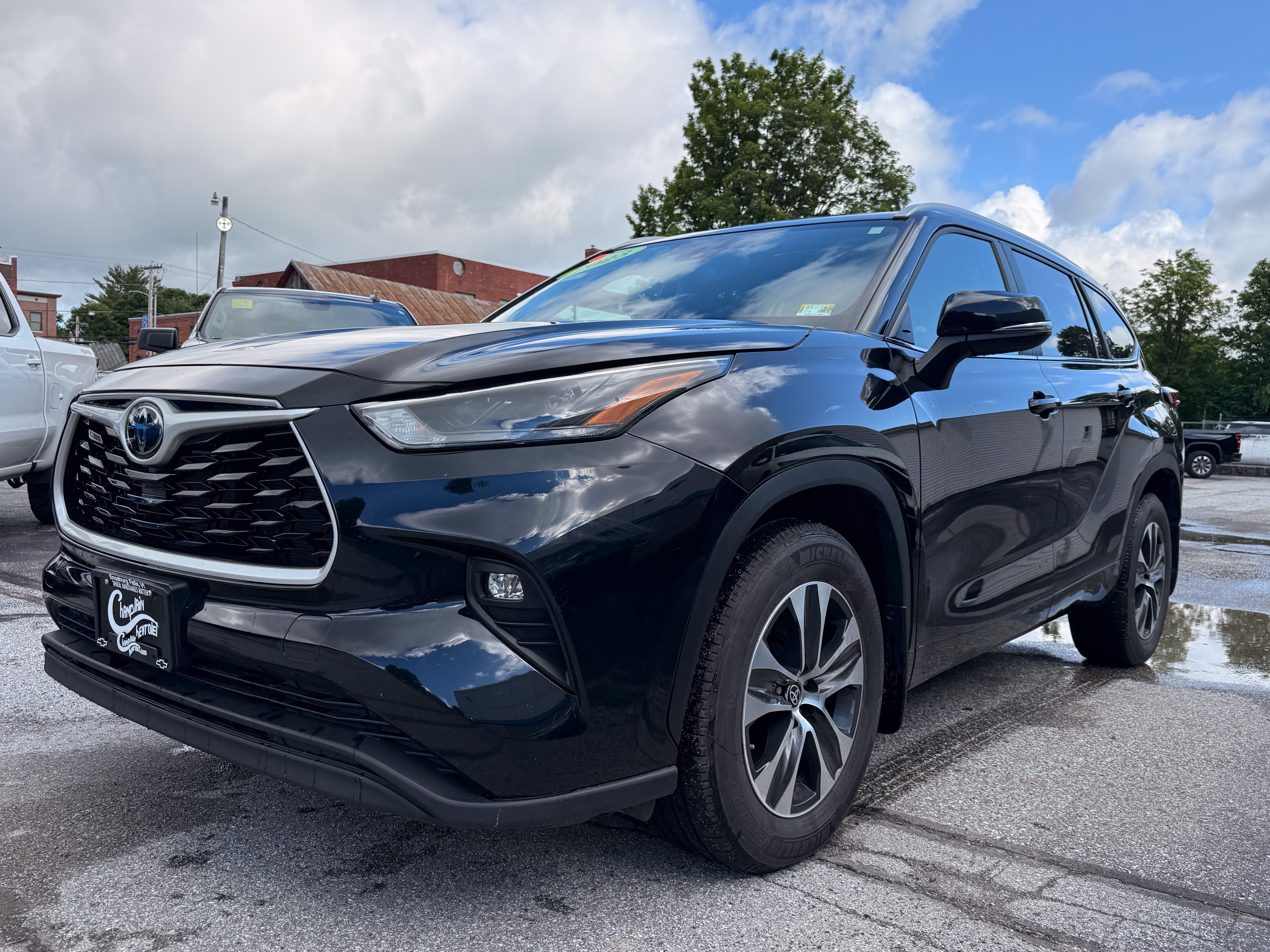 2023 Toyota Highlander XLE
