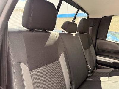 2017 Toyota Tundra SR5 5.7L V8