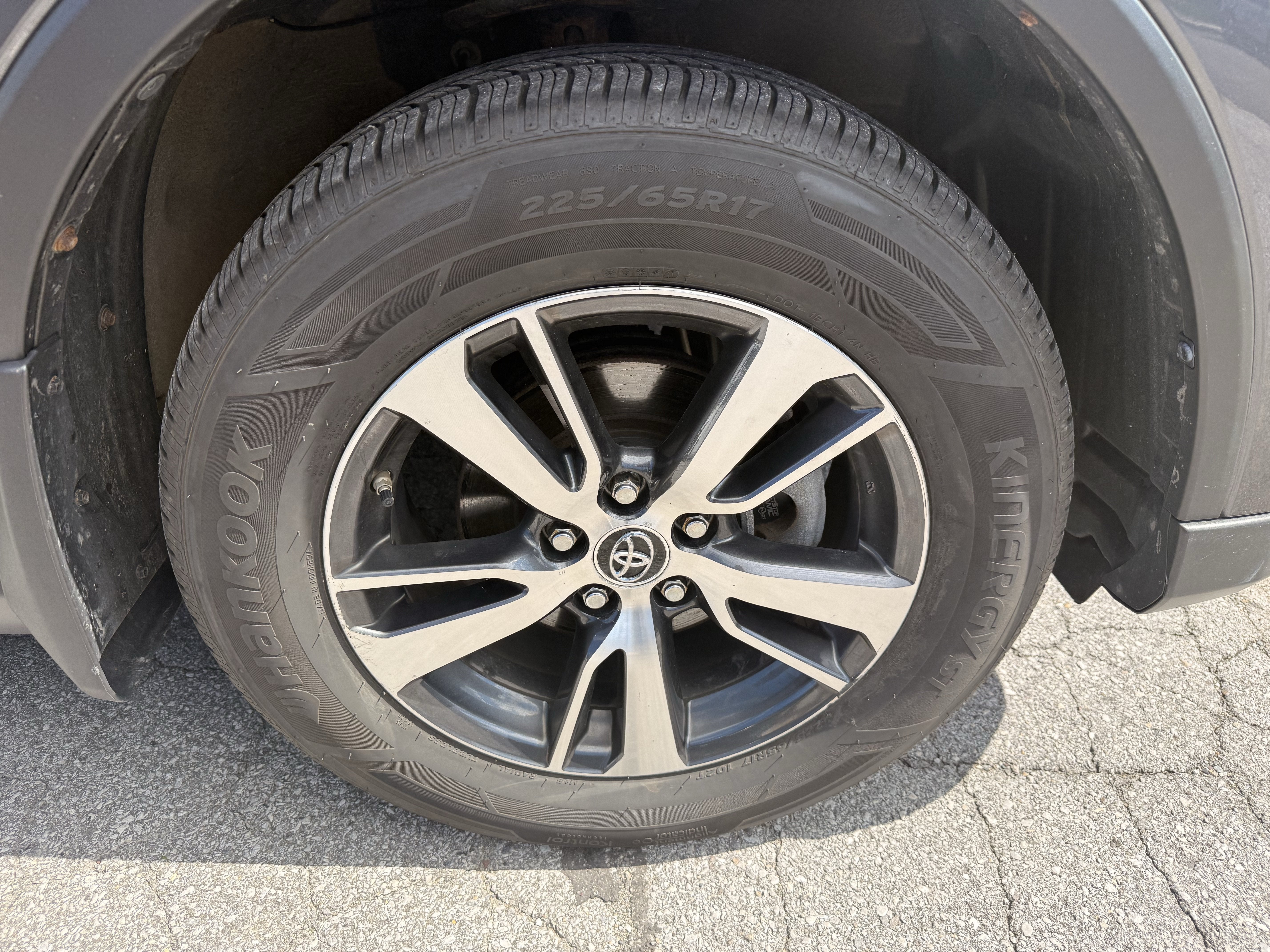2016 Toyota RAV4 XLE