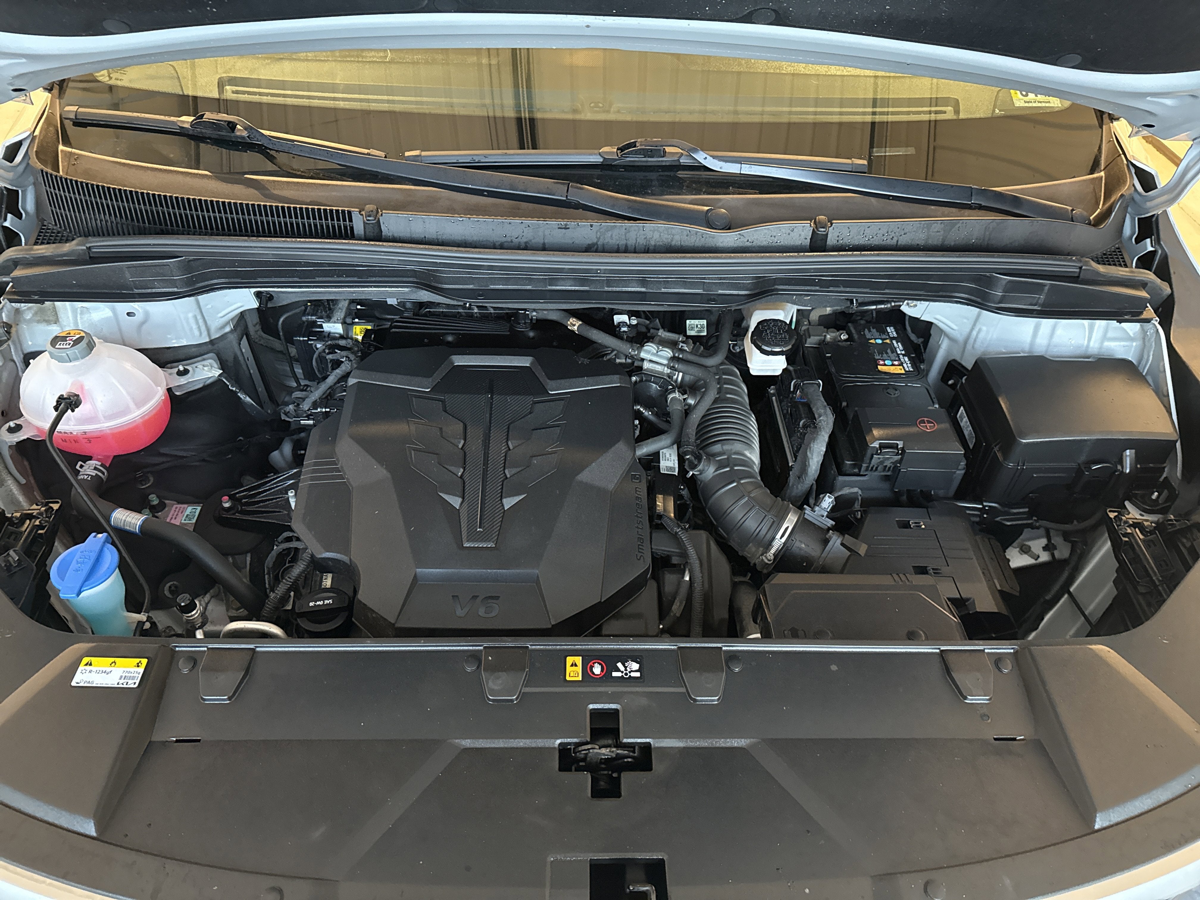 2023 Kia Carnival LX