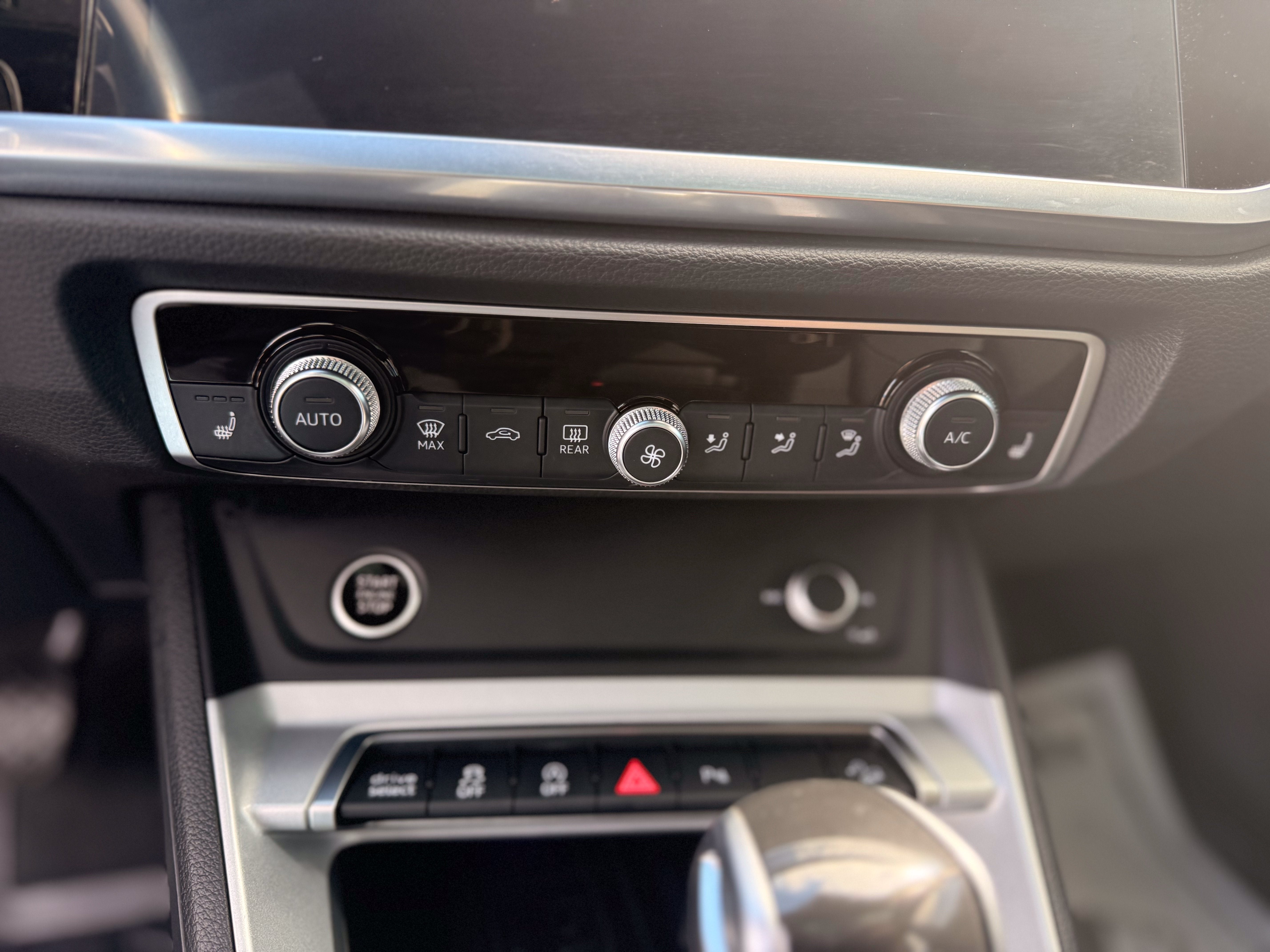 2021 Audi Q3 Premium Plus 45 TFSI S line quattro Tiptronic