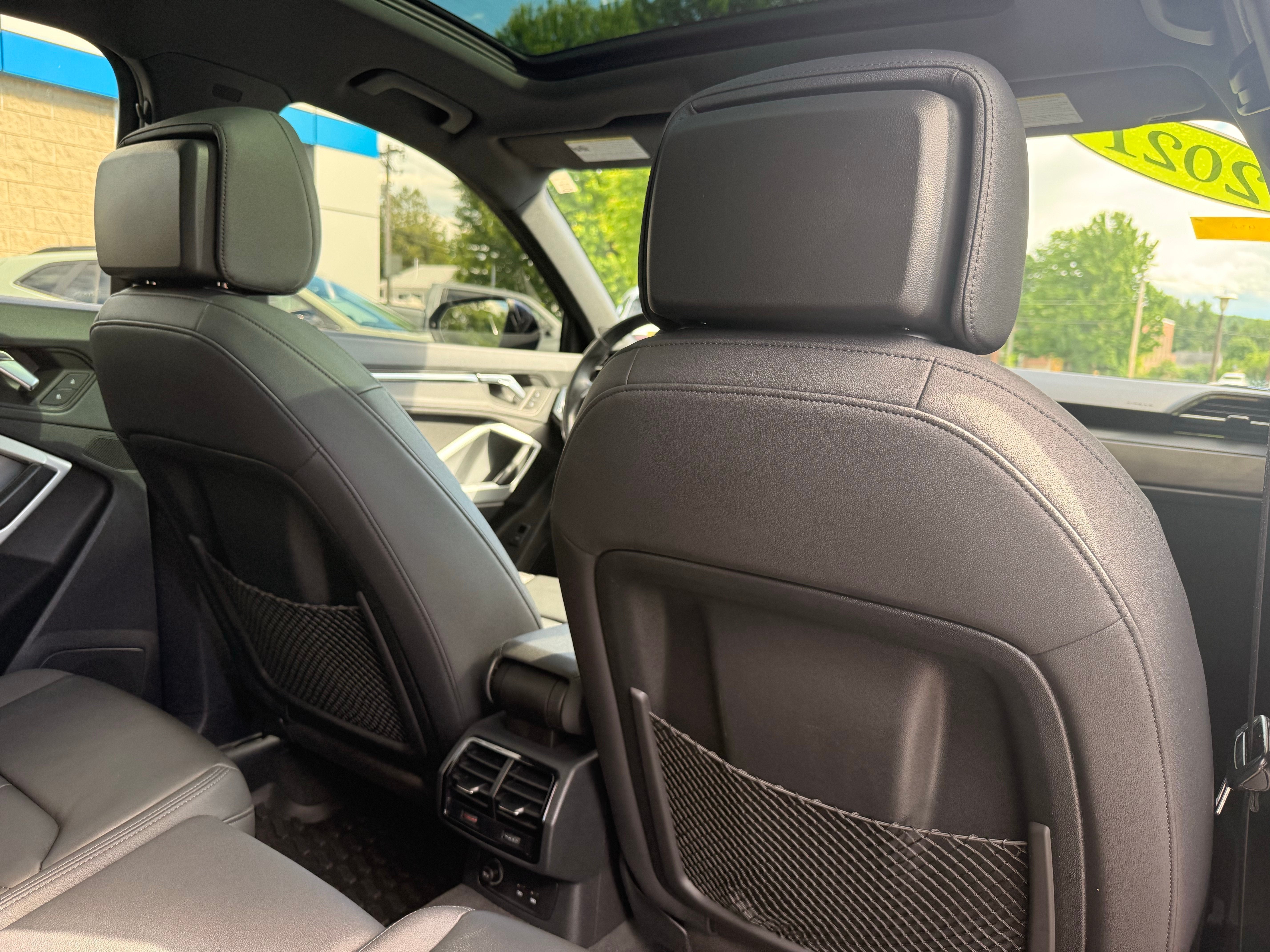 2021 Audi Q3 Premium Plus 45 TFSI S line quattro Tiptronic